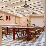 Otel Cloud 7 4*