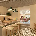 Cloud 7 Hotel 4*